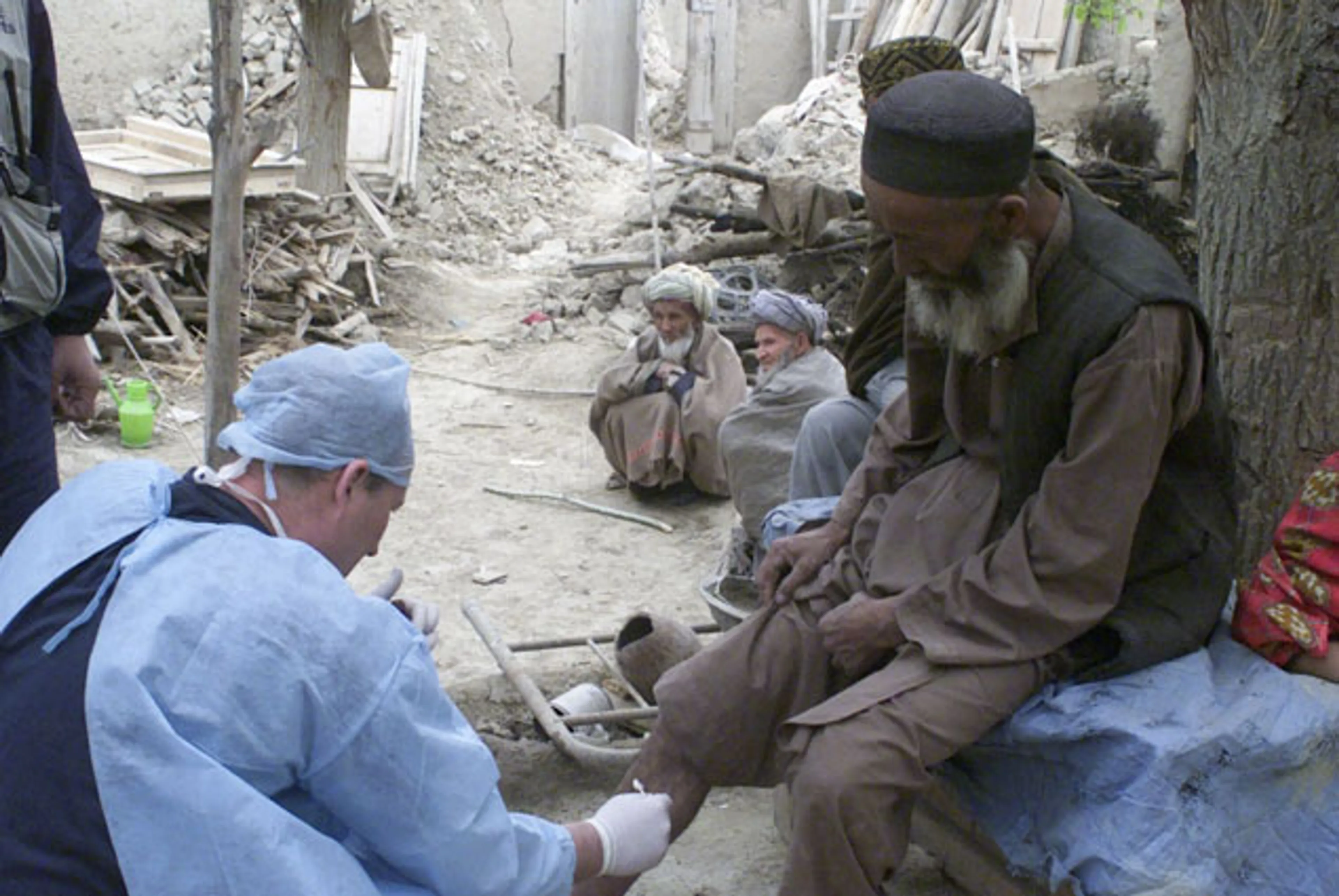 Капитал - Число жертв землетрясения в Афганистане превысило 270 человек