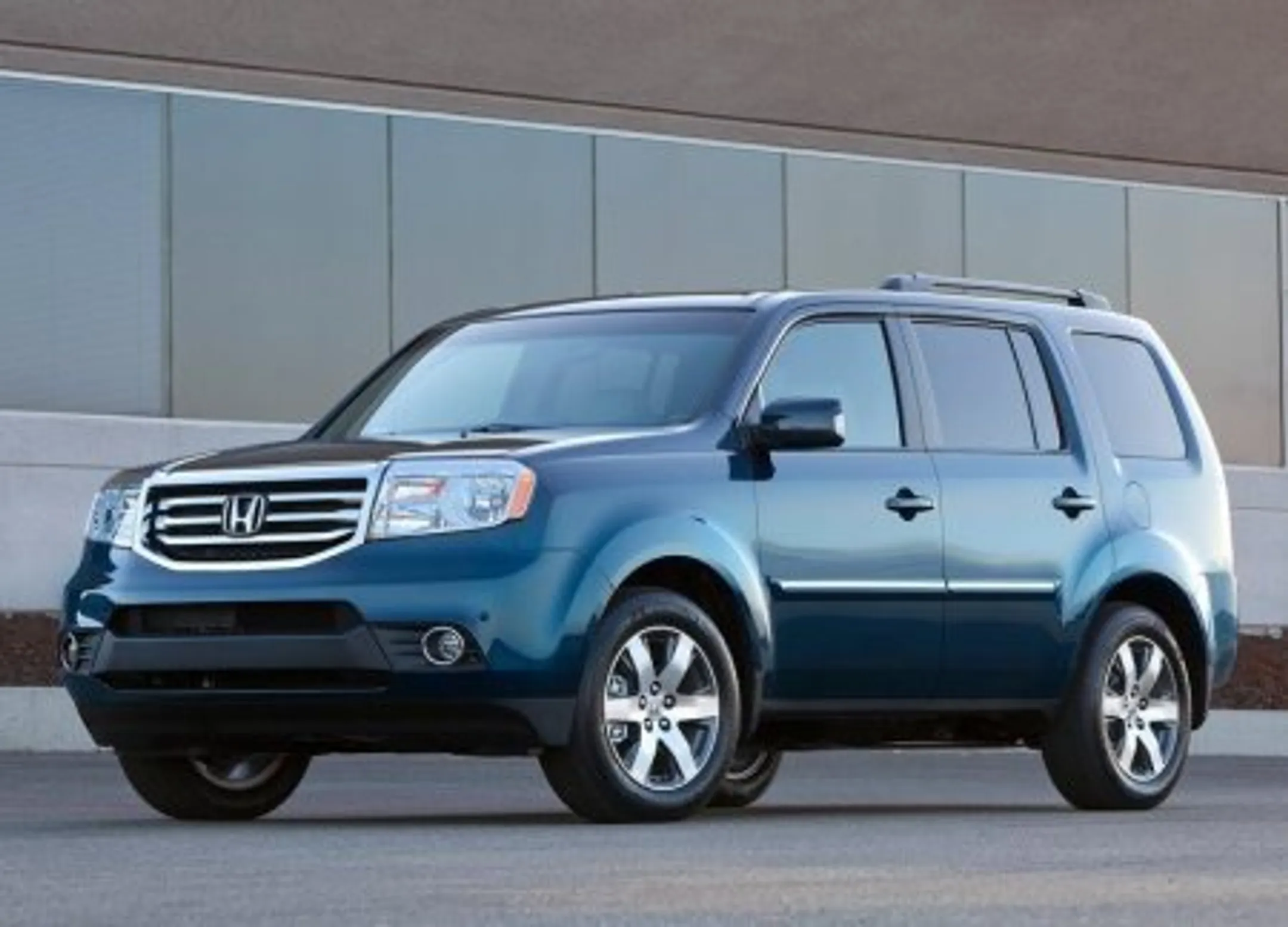 Из-за сбоя в работе ESP Honda отзывает автомобили - Image Kapital.kz