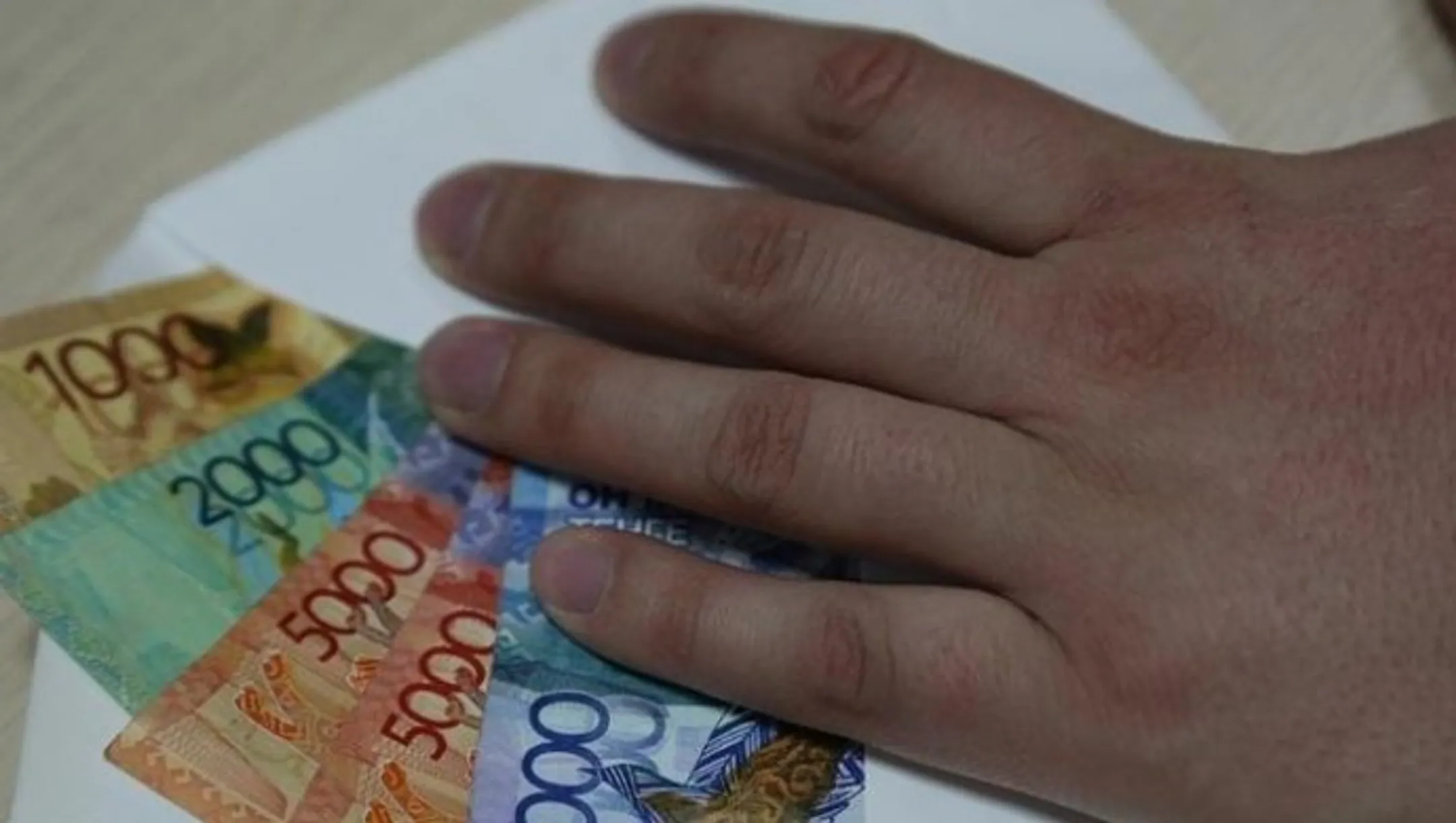 Сотрудники Антикоррупционной службы арестовали чиновника в Шымкенте - Image Kapital.kz