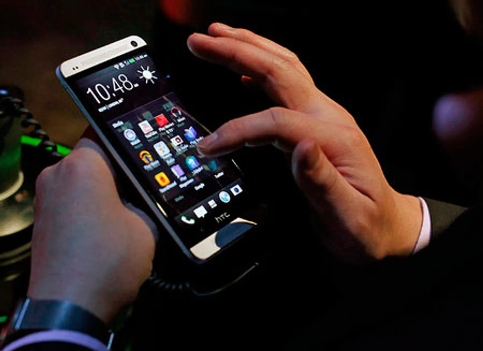 Капитал - HTC создает для Китая новую мобильную платформу