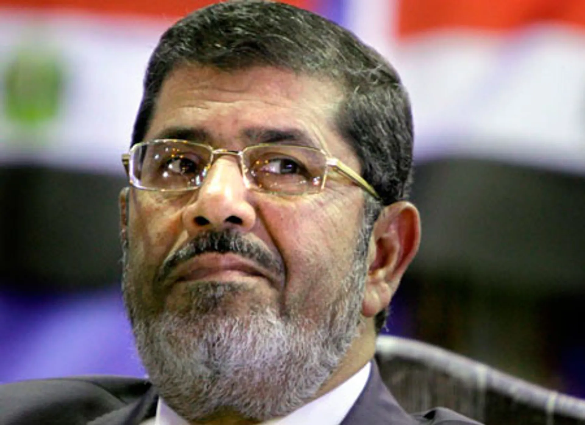 Капитал - Мурси обвиняют в соучастии в убийствах и пытках