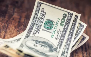 Капитал - Доллар снова прибавил в весе и достиг 384,25 тенге