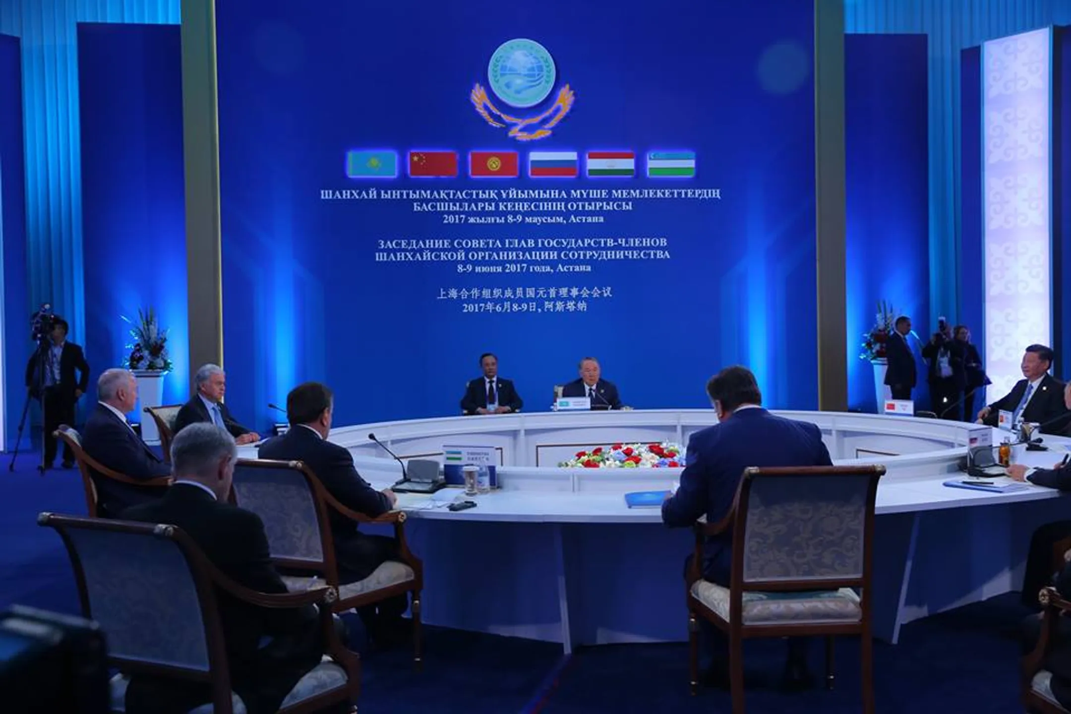 Владимир Путин поздравил Индию и Пакистан со вступлением в ШОС - Image Kapital.kz