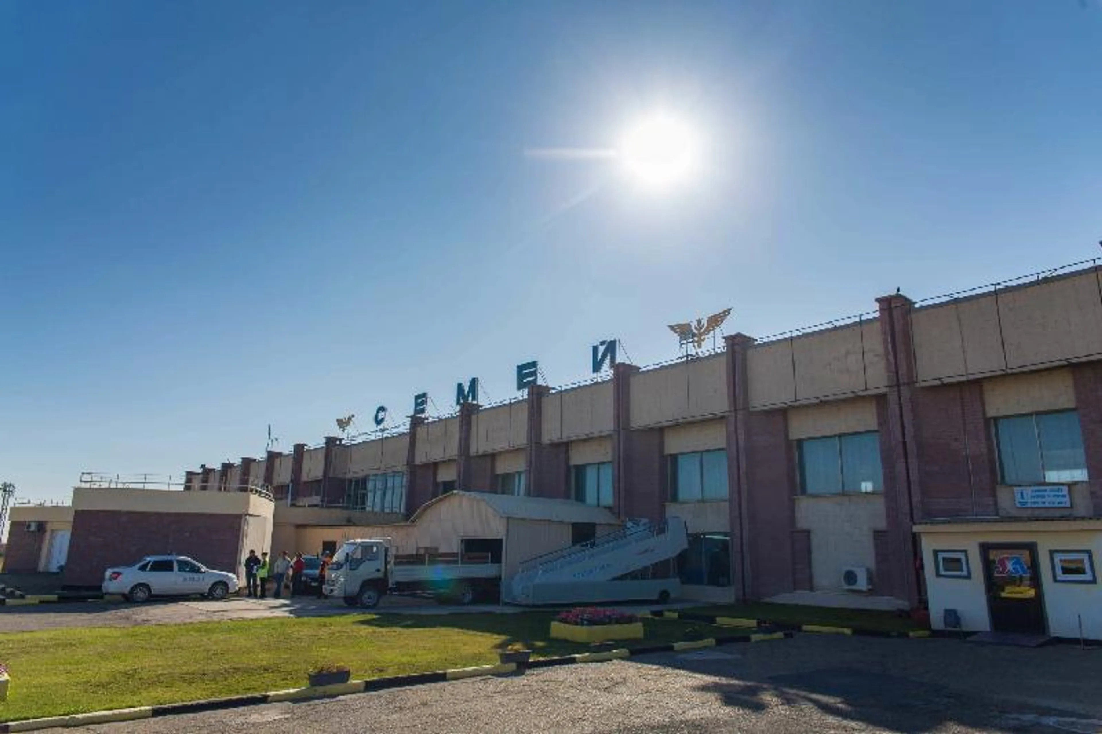 Капитал - Реконструкцию аэропорта Семея планируют завершить в I полугодии 2018 года