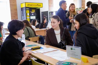 Капитал - Около 500 вакансий представили молодежи на ярмарке в Астане