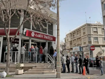 Кипрские банки заработают 26 марта