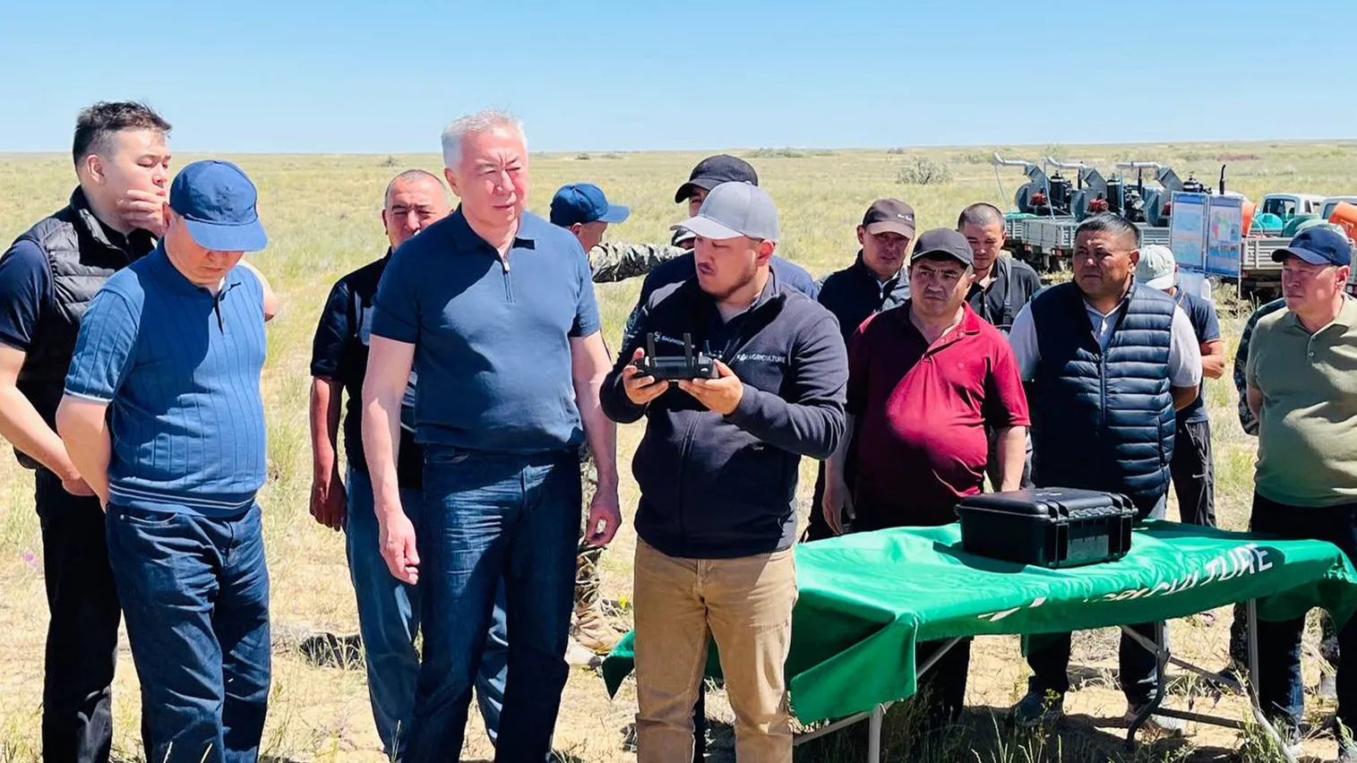 В Актюбинской области фермерам, купившим дождевальные машины, реструктуризируют кредиты - фото kapital.kz