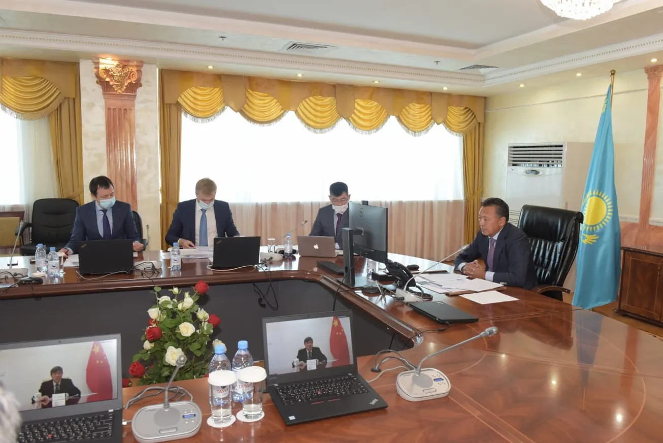 Казахстан и Китай будут наращивать транзит грузов по железной дороге - фото kapital.kz