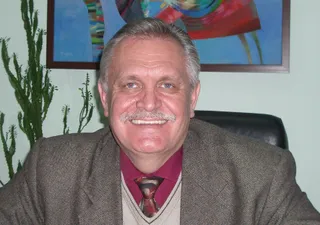 Капитал - Сложный путь товаров в Казахстан