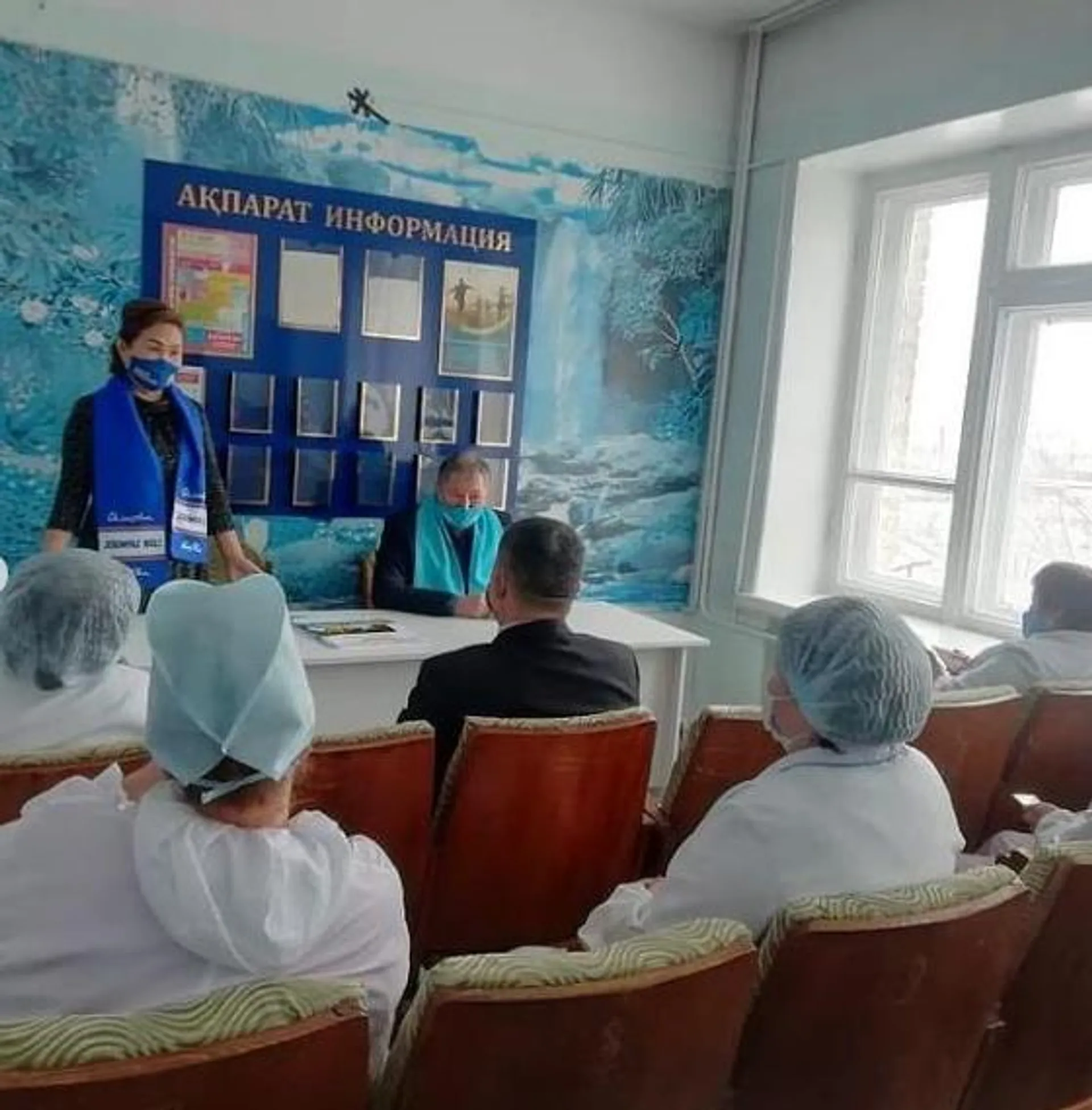 Капитал - Кандидаты от партии «Nur Otan» встретились с жителями Уланского района