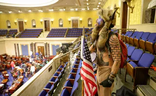 Капитал - Сторонники Трампа ворвались в здание Конгресса