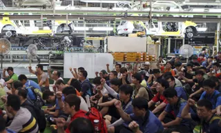 Капитал - Южная Корея сократила рабочую неделю на 16 часов