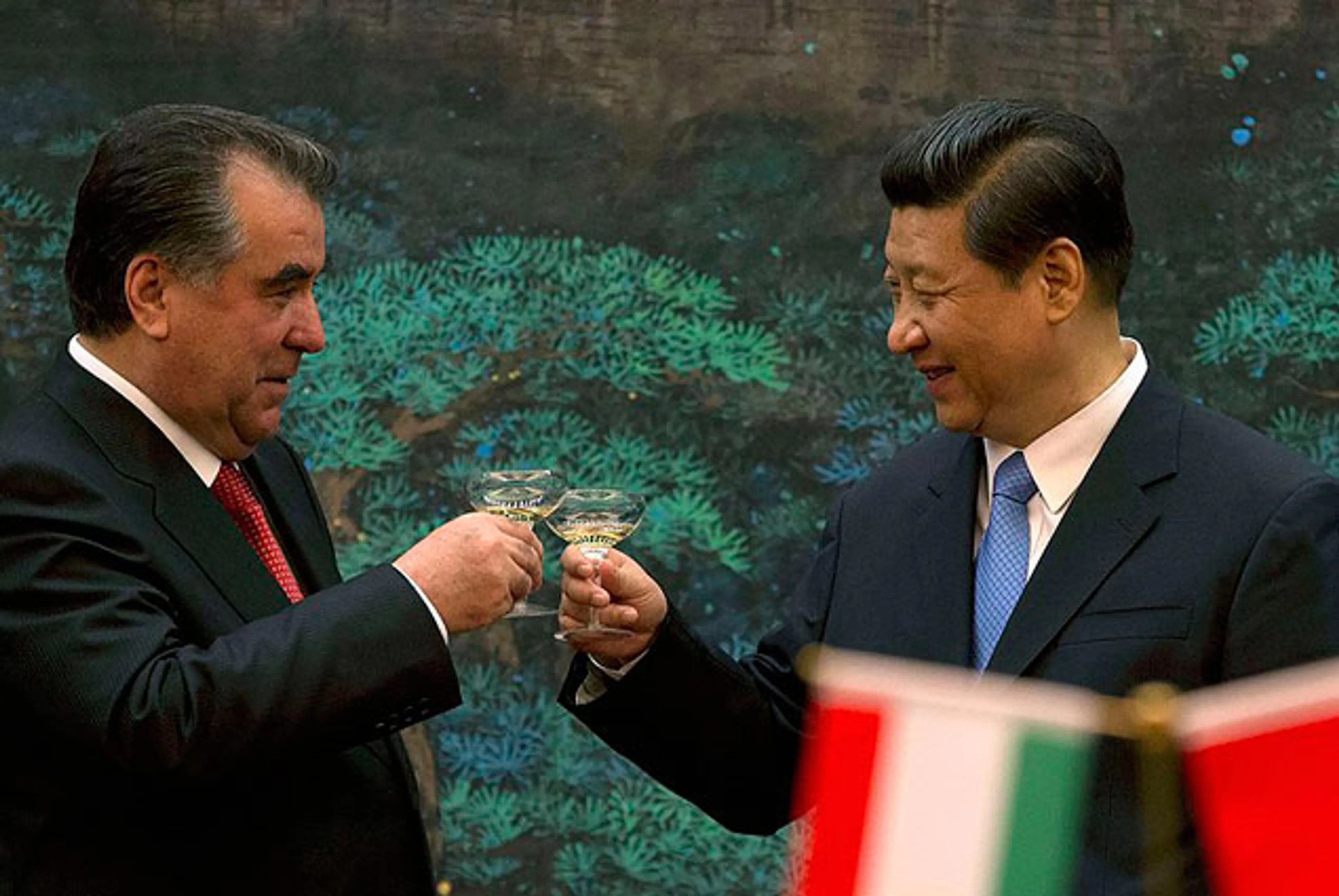 Капитал - Таджикистан становится сырьевым придатком Китая