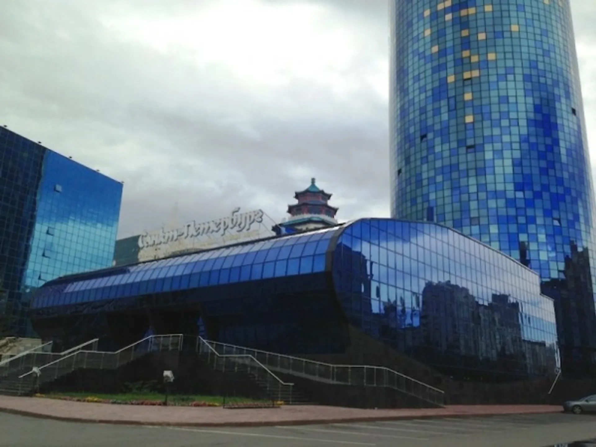 Капитал - В Астане открылся новый визовый центр