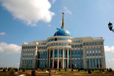 Подписаны поправки в указ о выборах областных акимов