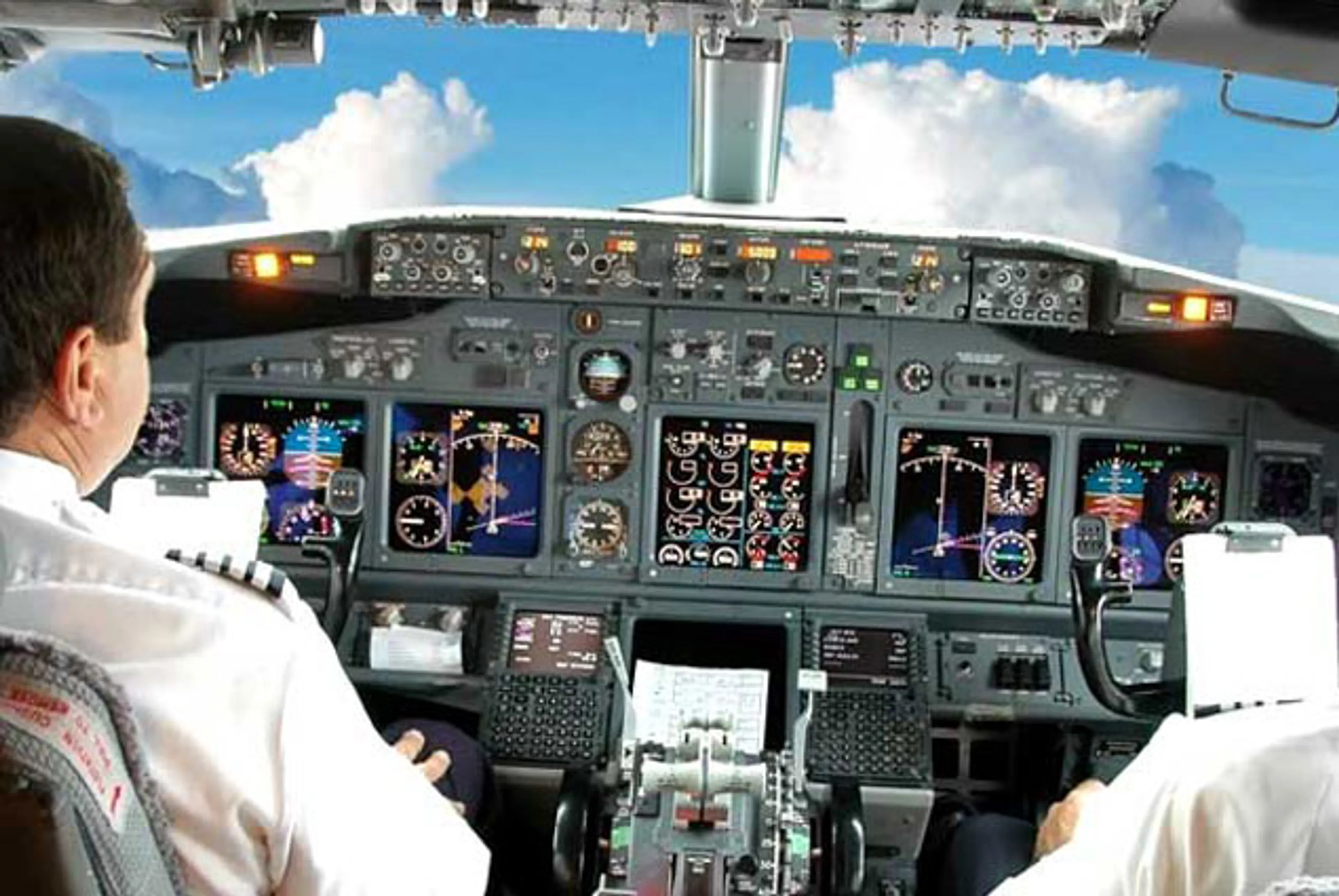 Капитал - Около 70 нарушений выявила Авиационная транспортная прокуратура