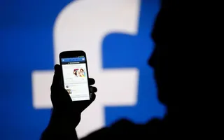 Капитал - Facebook пригрозили заблокировать в России