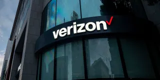 Капитал - Verizon продал Yahoo и AOL за $5 млрд инвестфирме Apollo