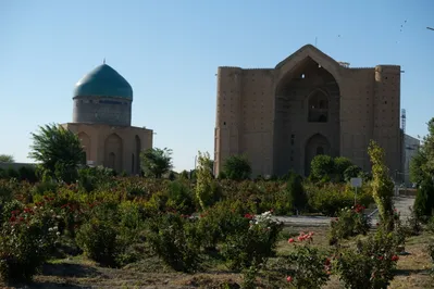 Чего не хватает интуристу в Казахстане?