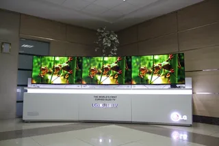 Капитал - В РК представлен первый в мире OLED телевизор от LG