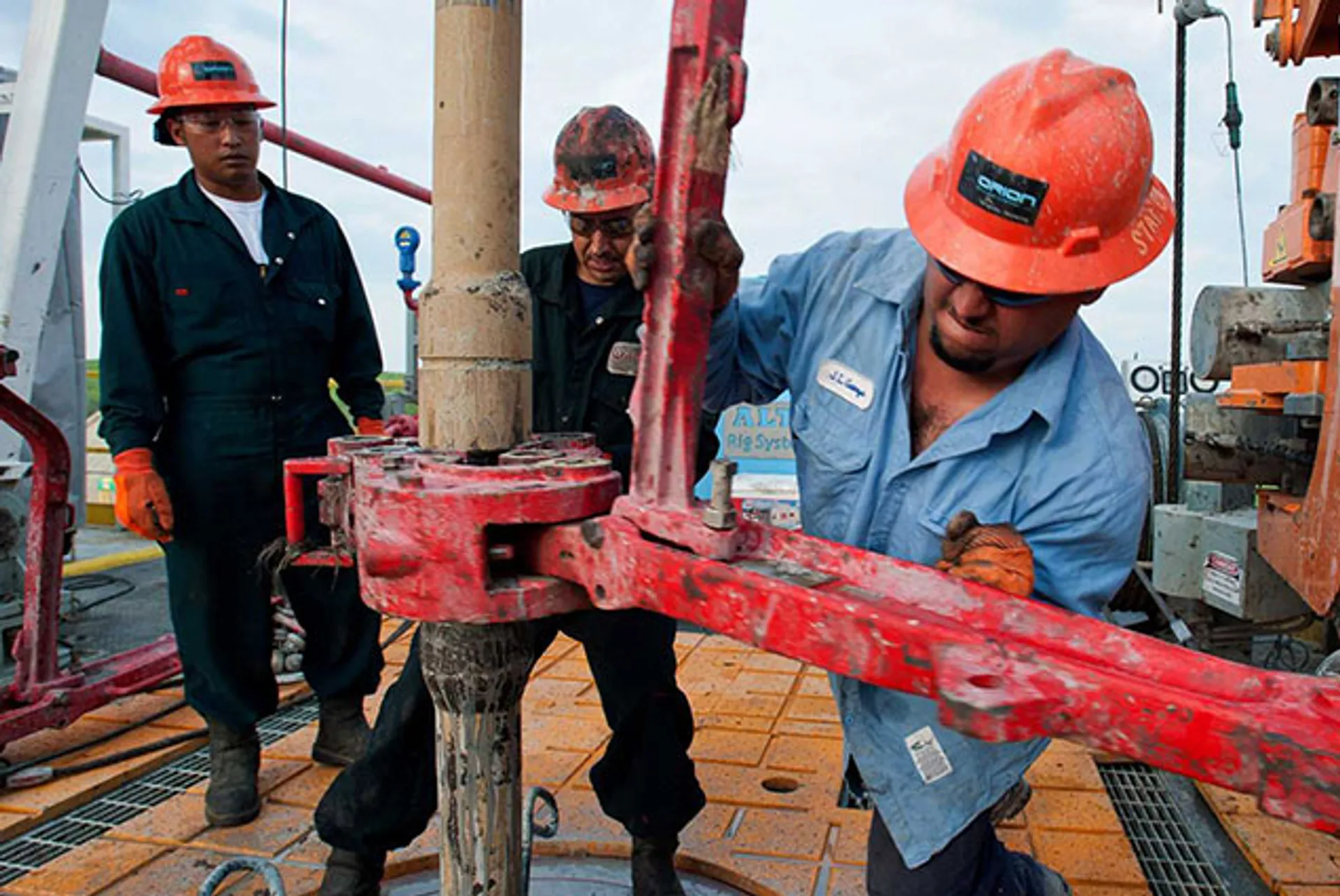 Капитал - Цена на нефть Brent останется $55 за баррель до 2020 года