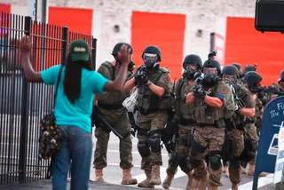 Капитал - В американском Фергюсоне не утихают беспорядки