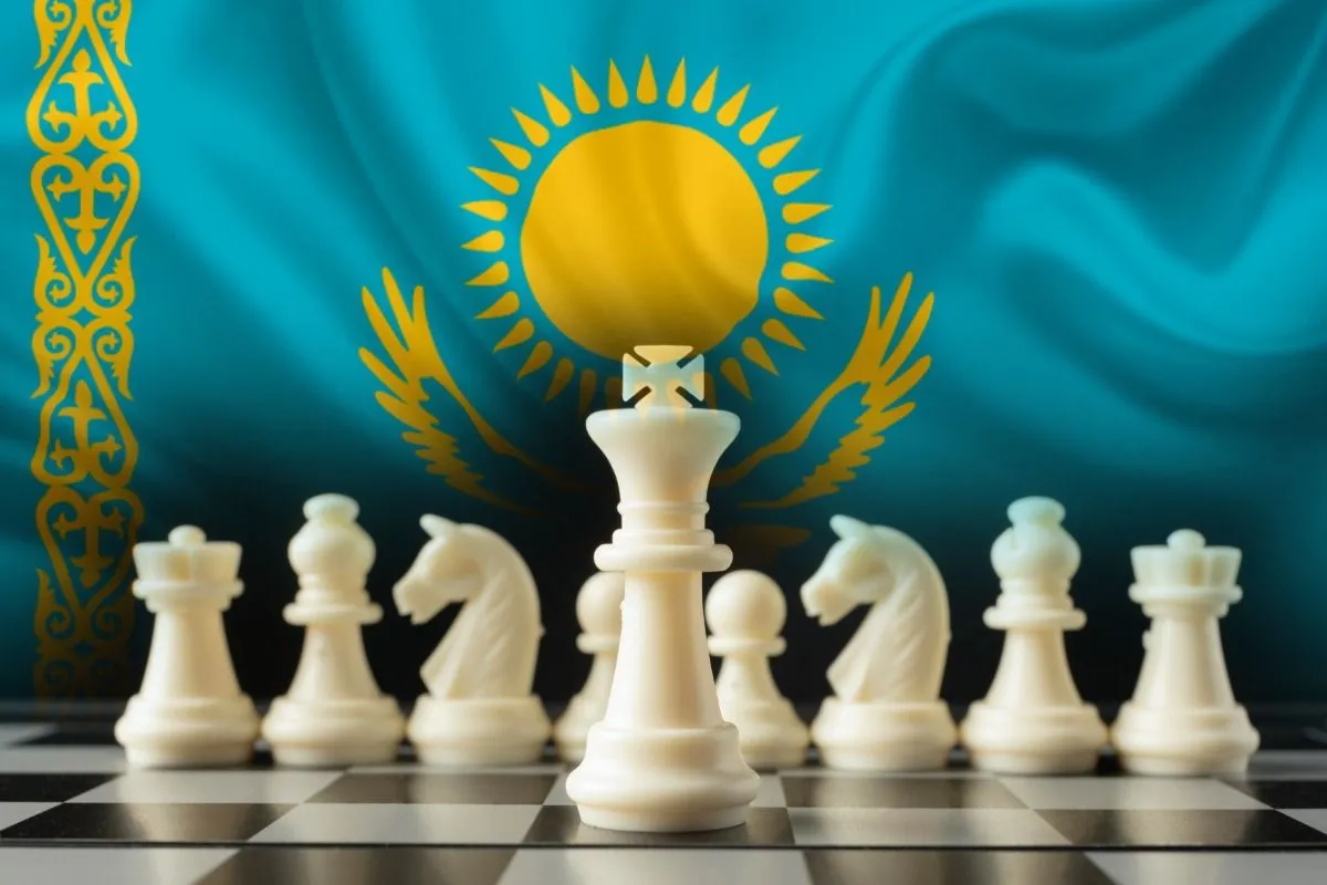 Кадровые перестановки последнего месяца лета