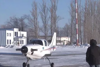 Капитал - Уральский самолет совершил показательный полет