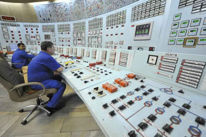 Капитал - Самрук-Энерго прекратила поставки электроэнергии в РФ