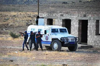 Капитал - Миротворцы ВС РК отработали ликвидацию лагеря боевиков