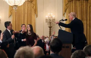 Капитал - Телеканал CNN подал в суд на Дональда Трампа за нарушение свободы слова