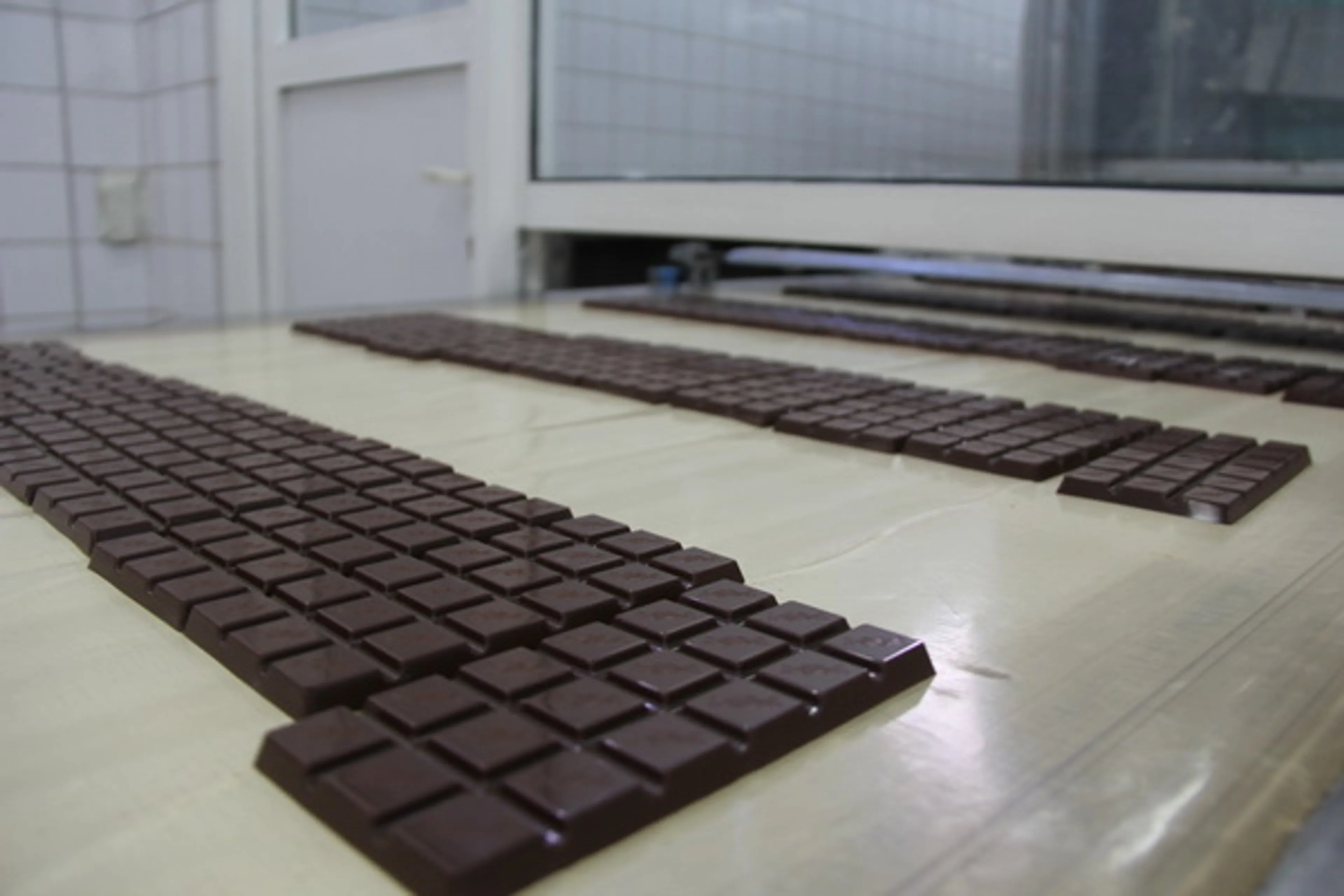 Капитал - 23,75% простых акций Рахат распродадут