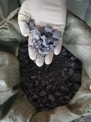 Капитал - Золотосодержащую руду в Китай вывозили контрабандой