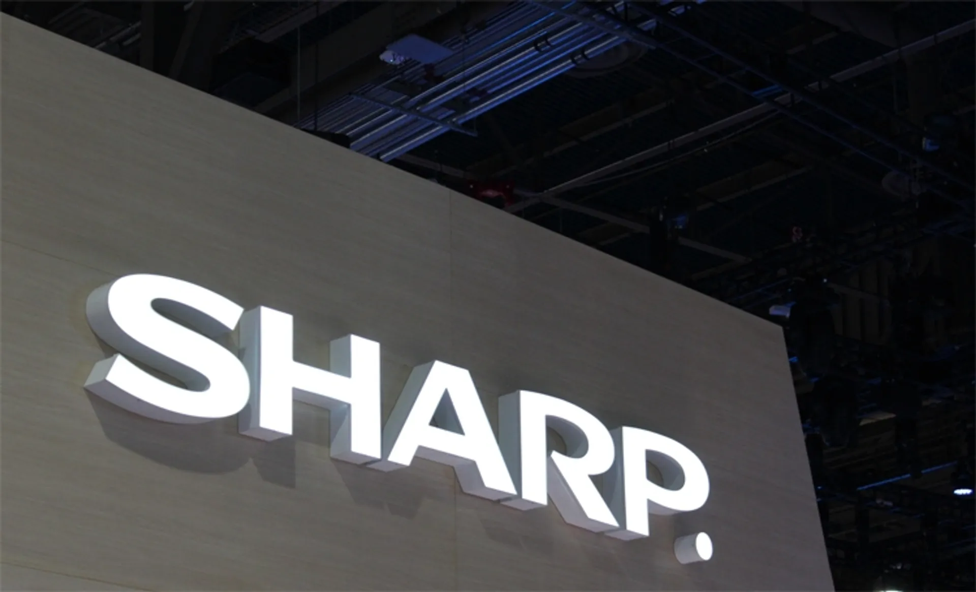 Капитал - Sharp покупает у Toshiba убыточный бизнес