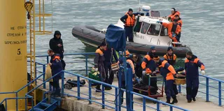 Капитал - Причиной крушения Ту-154 под Сочи стал перегруз