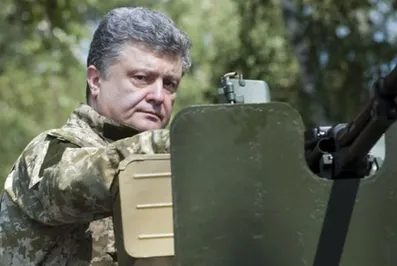 Порошенко назвал Минские соглашения псевдоперемирием