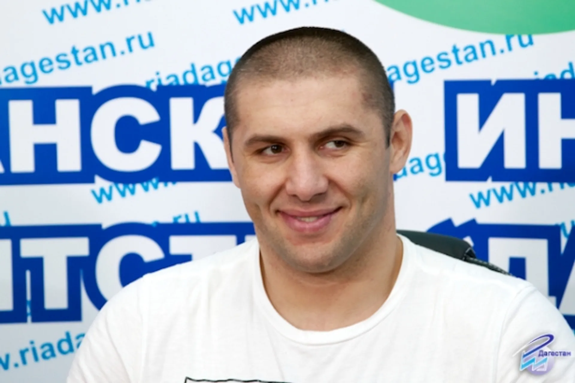 Капитал - Абдусаламов защитил титул в бою с Бисбалем