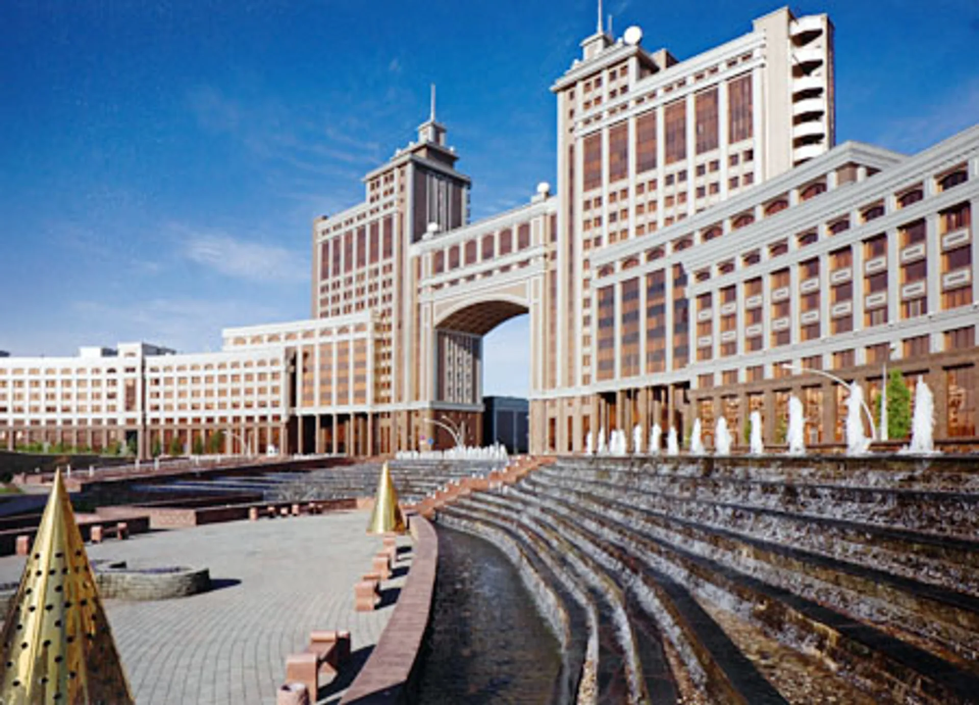 Капитал - «КазМунайГаз» идет на «вы»