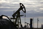 Возможная блокировка Ормузского пролива вызывает панику на рынке нефти