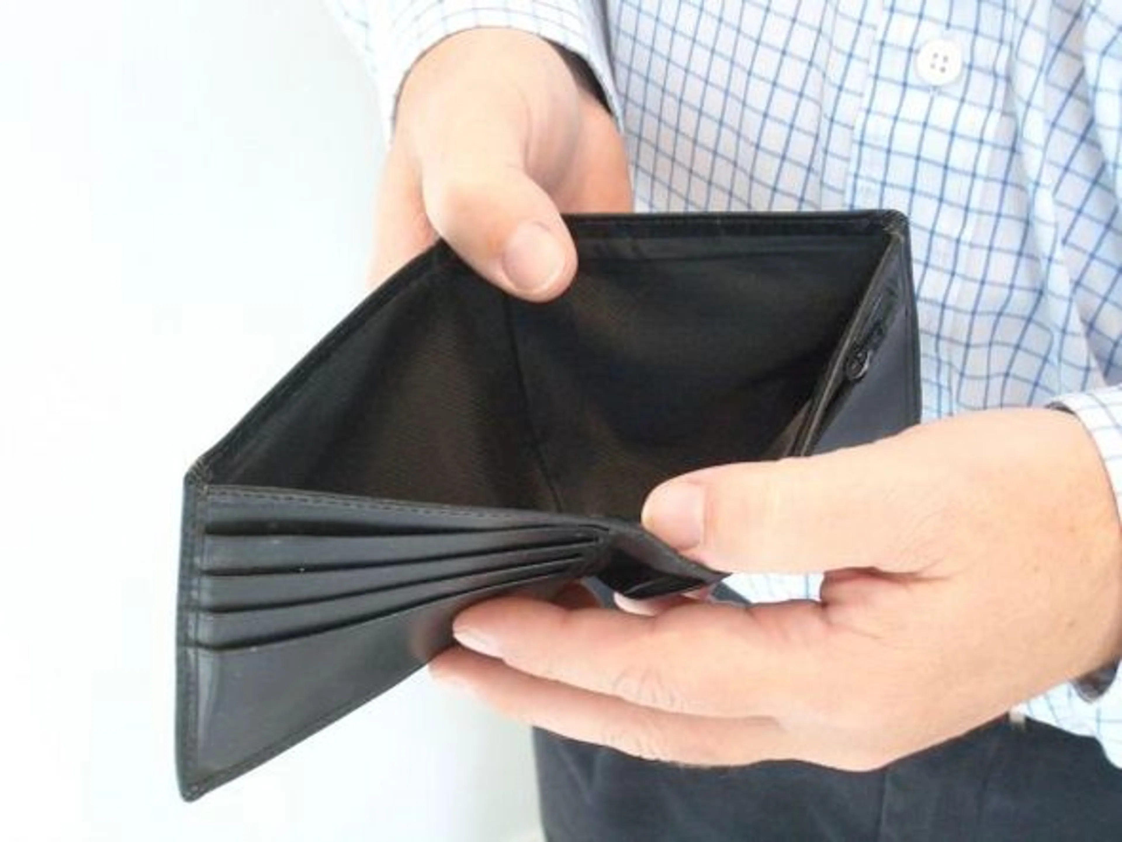 Капитал - Вкладчики Кипра потеряют часть денег на депозитах