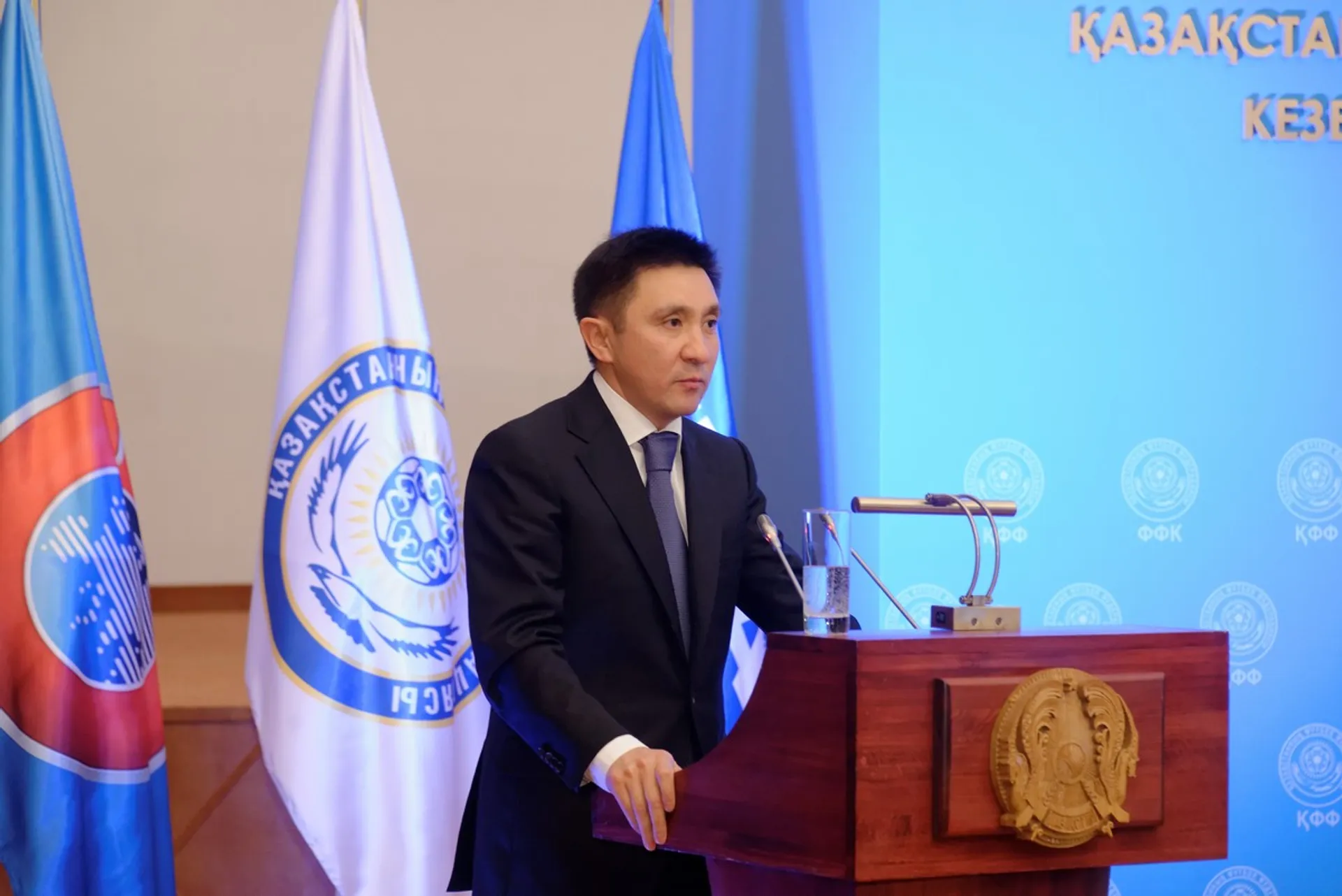 Капитал - Огромных затрат на футбол в Казахстане теперь не будет