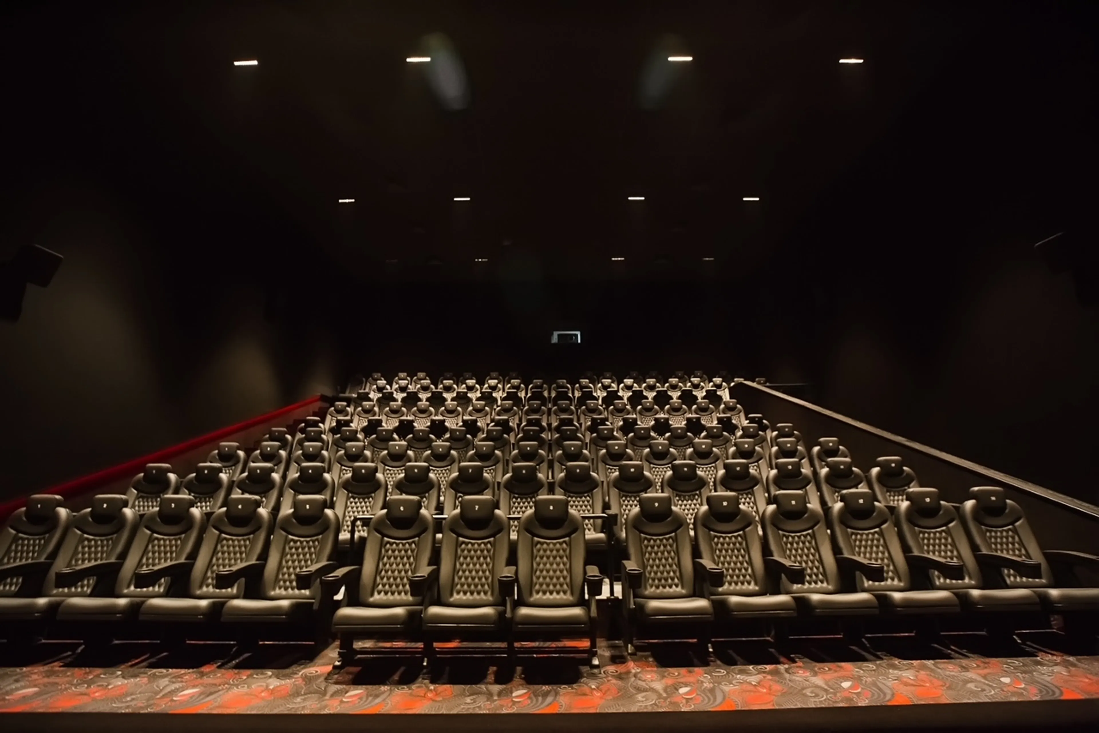 Капитал - Kinopark высказался о возможном закрытии кинотеатров с 1 февраля