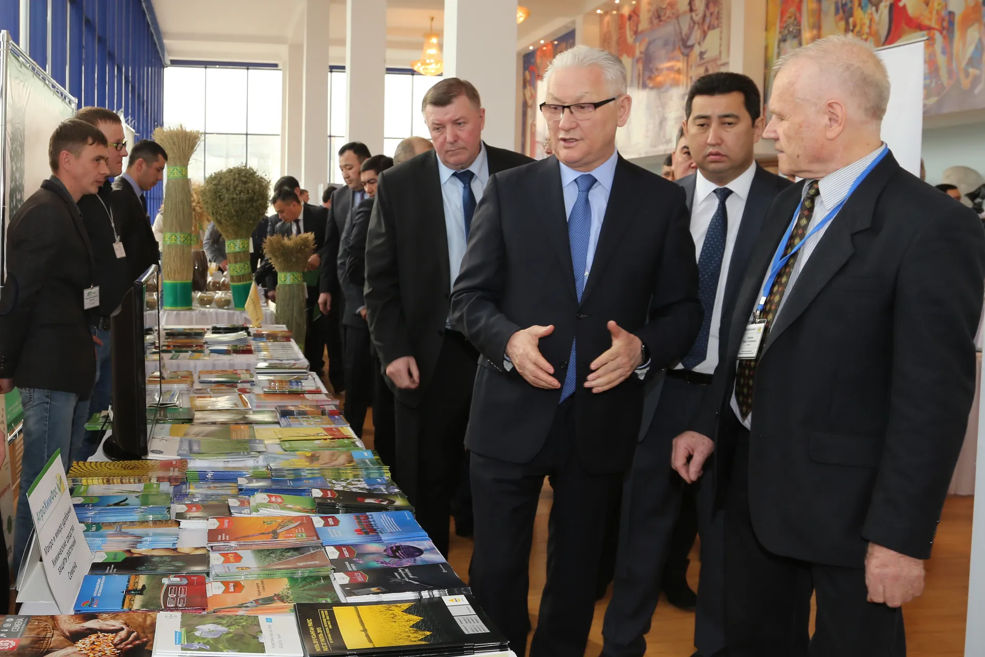 Капитал - Аким СКО заострил внимание на уровне зарплат сельхозработников