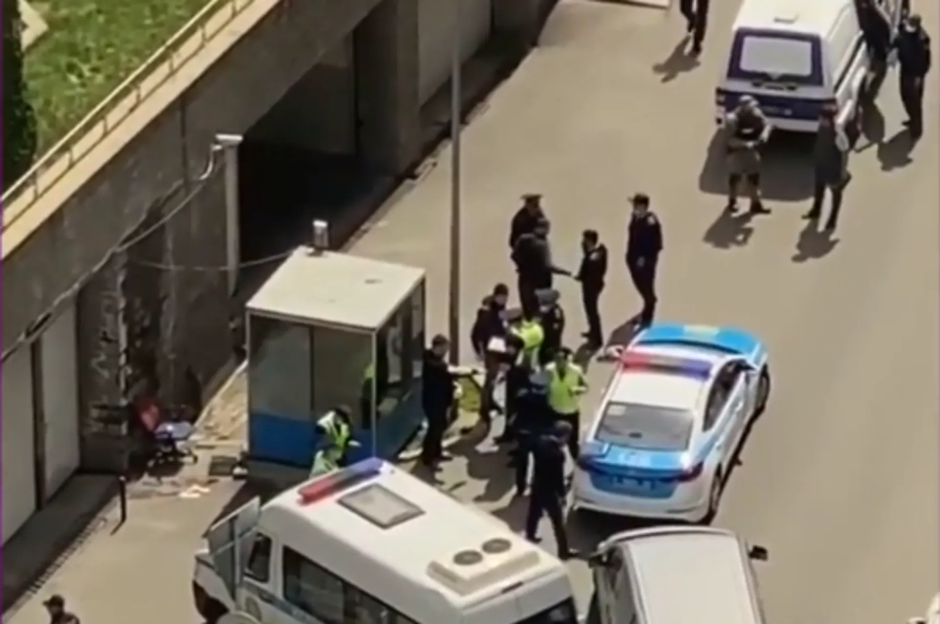 Капитал - Стрельба в алматинском ЖК: подозреваемый выпрыгнул из окна