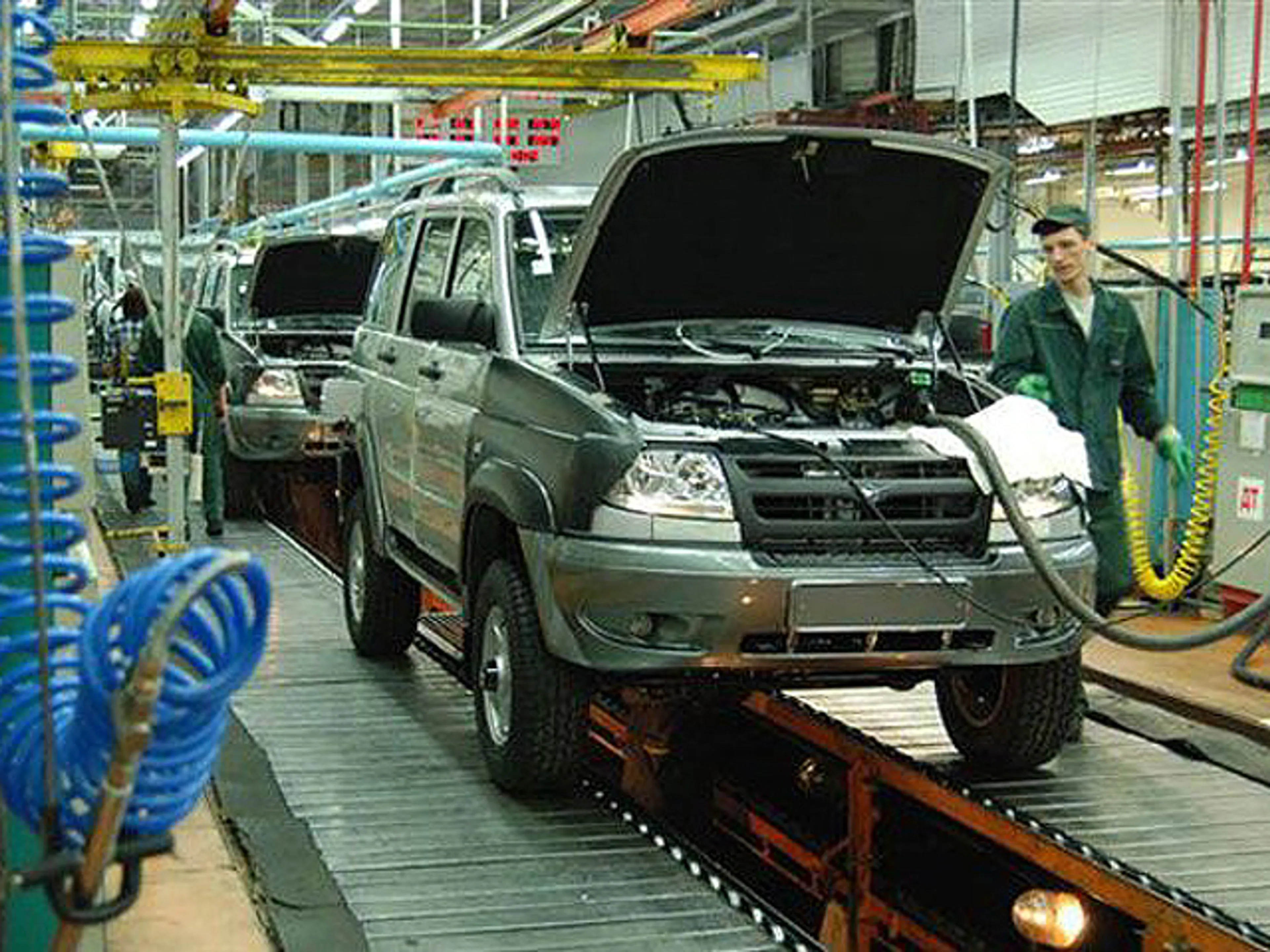 Капитал - УАЗ остановил конвейер