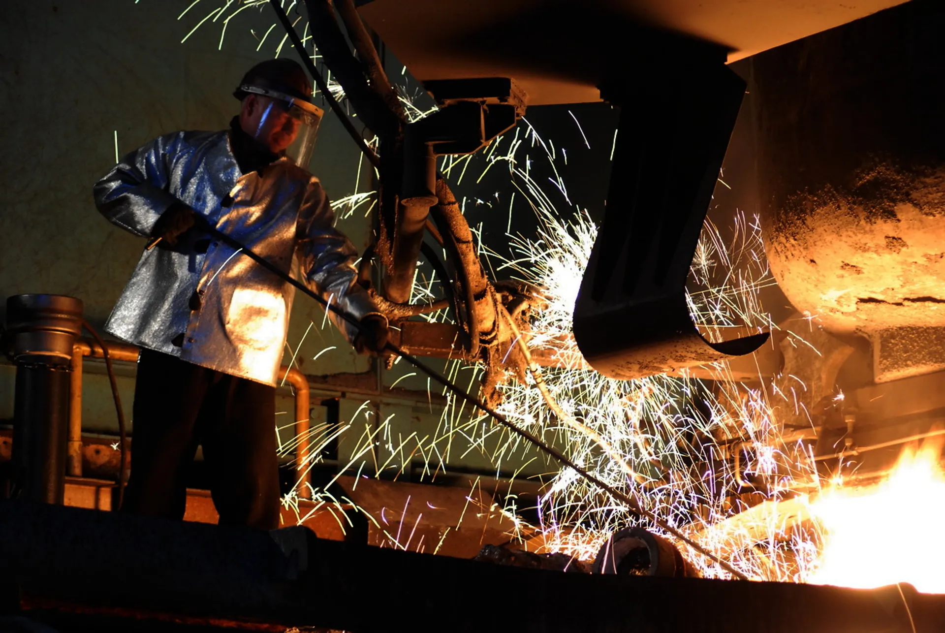 Капитал - Убыток ArcelorMittal составил $345 млн.