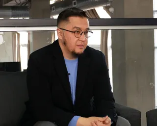 Капитал - Нурлан Байдильда о заработках на тендерах, хайпе на Абае и хейтерах