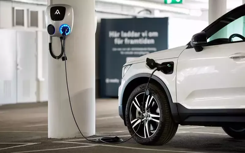 Автопроизводители теряют уверенность в перспективах рынка электрокаров