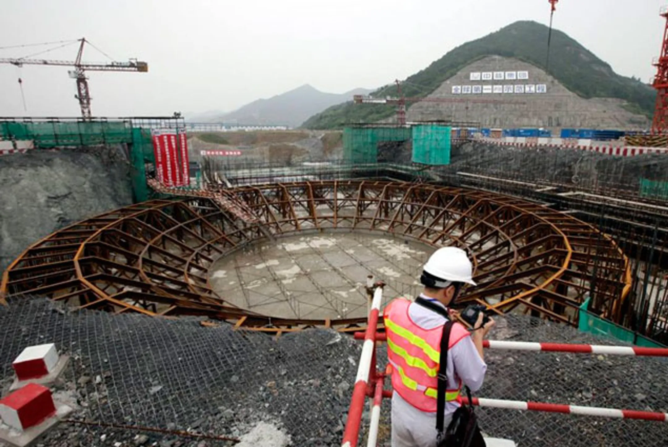 Китай строит 2 самых мощных ядерных реактора в мире - Image Kapital.kz