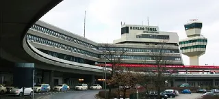 Капитал - В Берлине отменены 600 рейсов